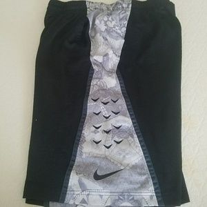 Nike drifit shorts kobe bryant